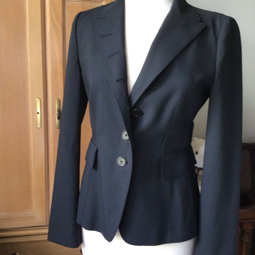 AKRIS PUNTO BLACK BLAZER